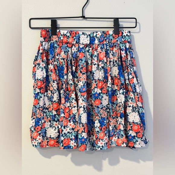 Aeropostale Dresses & Skirts - Aeropostale Floral Mini Skirt